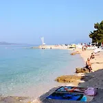 Apartments With A Parking Space Makarska - 20436
