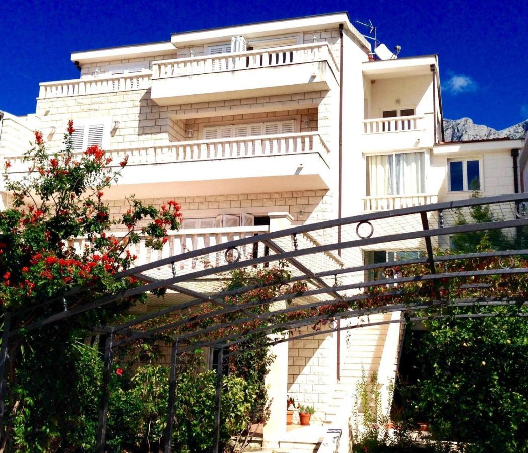 With A Parking Space - 20436 Apartment